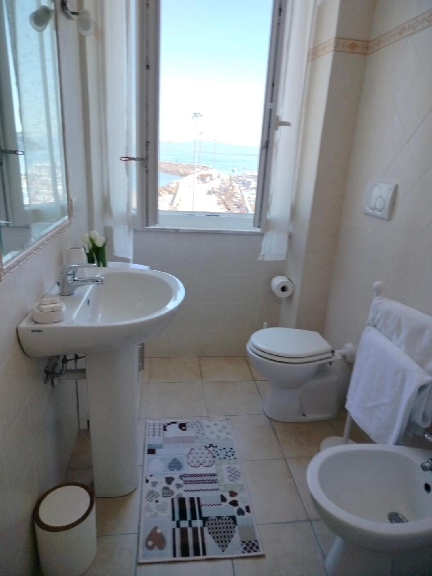 Casa La Marinella Sul Porto Lejlighed Porto Santo Stefano  Eksteriør billede