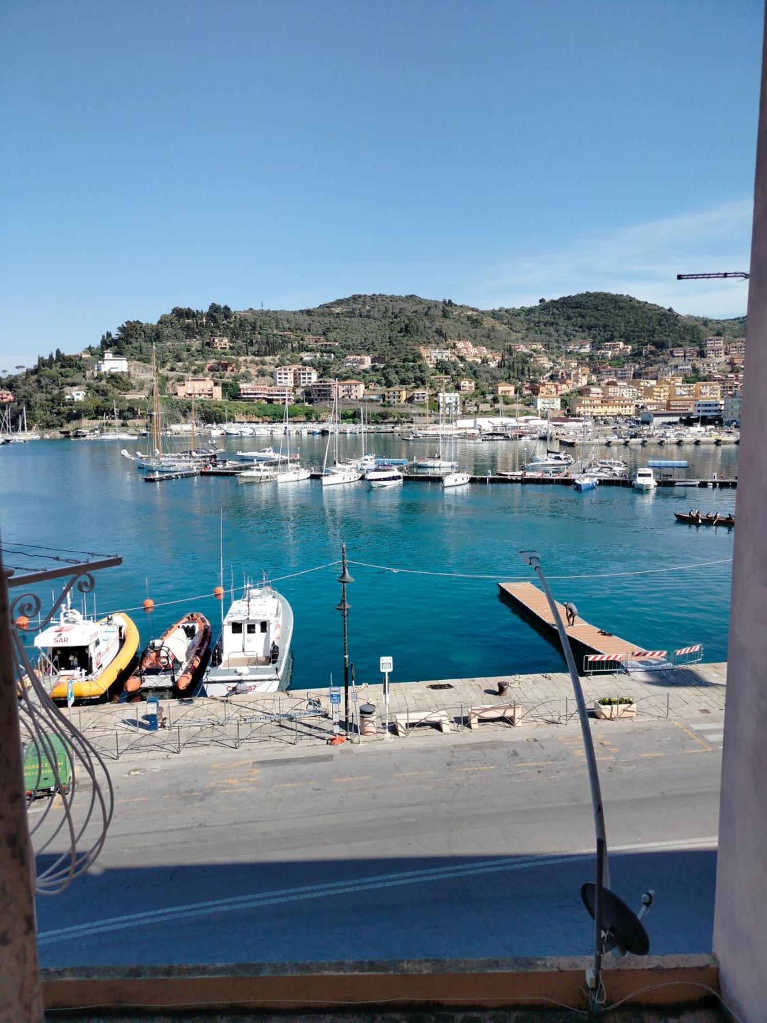 Casa La Marinella Sul Porto Lejlighed Porto Santo Stefano  Eksteriør billede