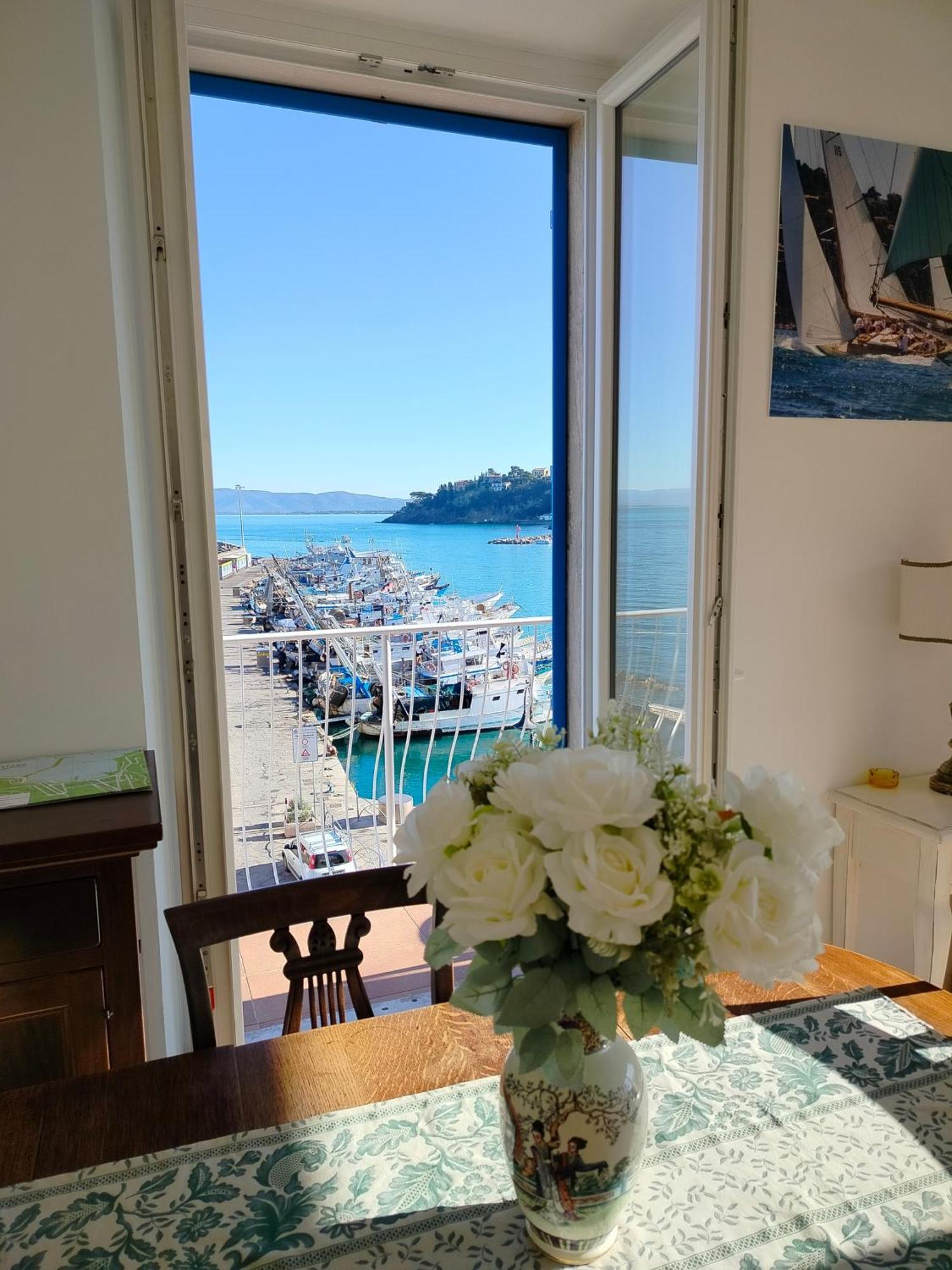 Casa La Marinella Sul Porto Lejlighed Porto Santo Stefano  Eksteriør billede